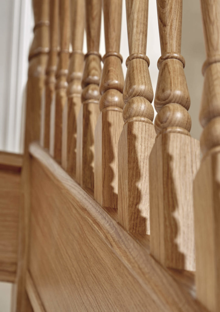 Classic oak staircase design - Neville Johnson