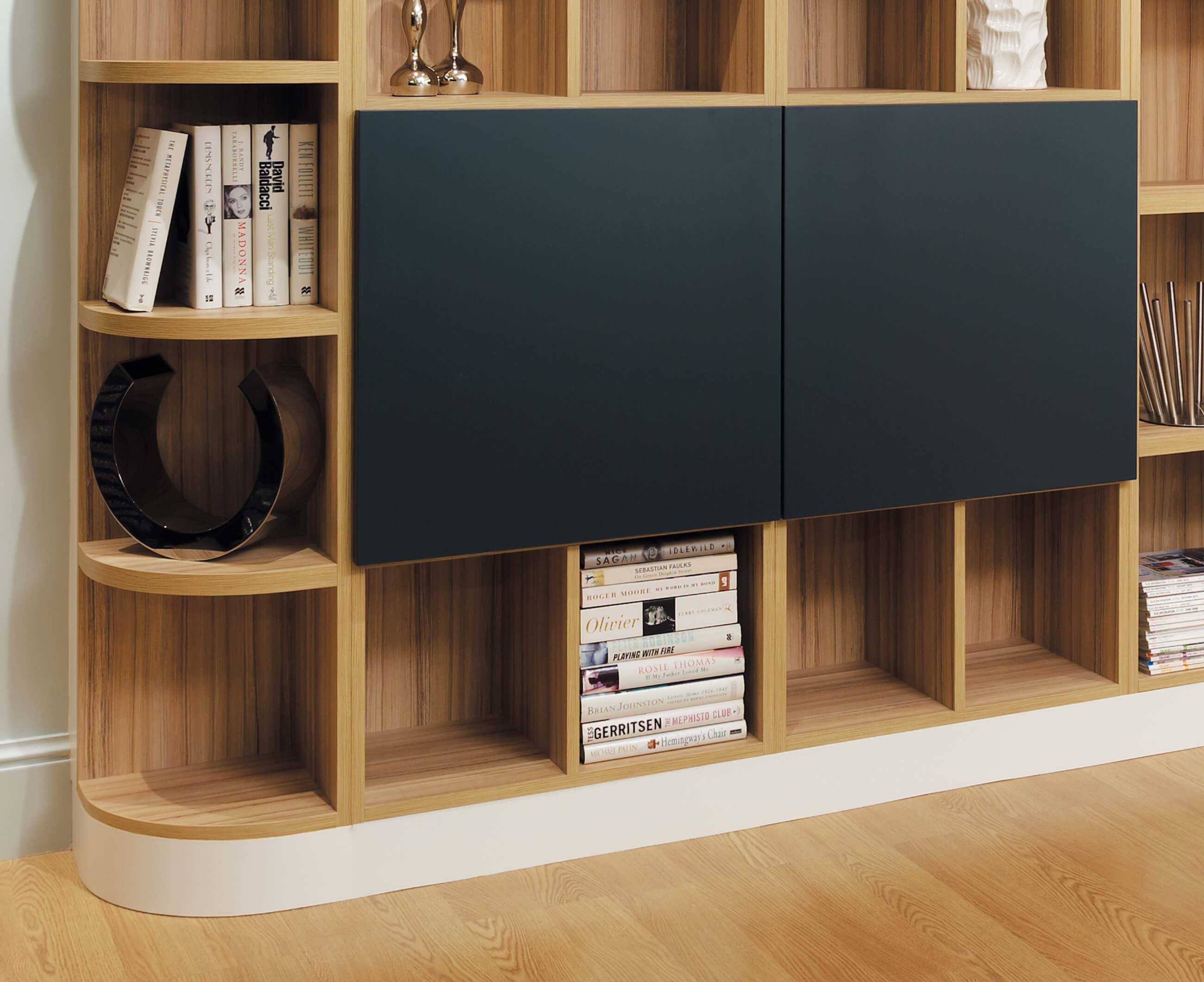 Stylish Black & Oak Lounge Furniture Neville Johnson